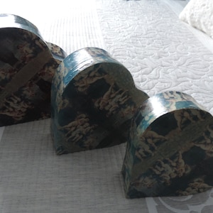 Cajas de cartón en forma de corazón con estampado de querubines - Caja de recuerdos