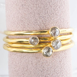 Last One~ 18K Gold Bezel Set Stacking Band Rose Cut Salt and Pepper Diamond Hammered Texture Dainty Ring Mother&#39;s Day Birthday Gift R6593