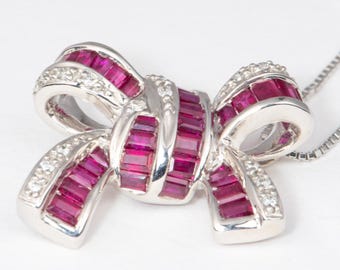 18K White Gold Baguette Ruby and Diamond Ribbon Bow Pendant with Necklace Chain R4739