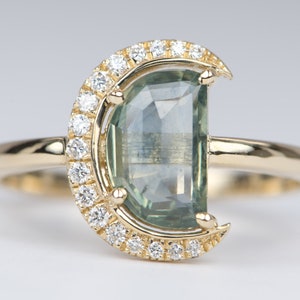 1.64ct Montana Saphir Halbmond mit Diamant Halo 14K Gelbgold Verlobungsring OOAK Celestial Geschenk für sie September Birthstone R6222