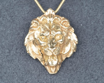 14K Gold Big Lion Head Pendant Vivid Expression Beautiful Hair Mane Texture Heavy 7.5g V1192