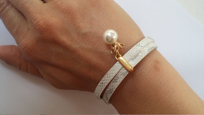 Unique pearl bracelet Snake Leather Wedding jewelry PU Leather Custom bracelet for bride Mother of bride gift White Silver wrapped bracelet