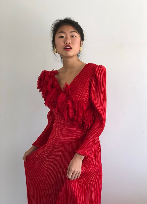 80s plisse fortuny pleats dress / vintage red Pier