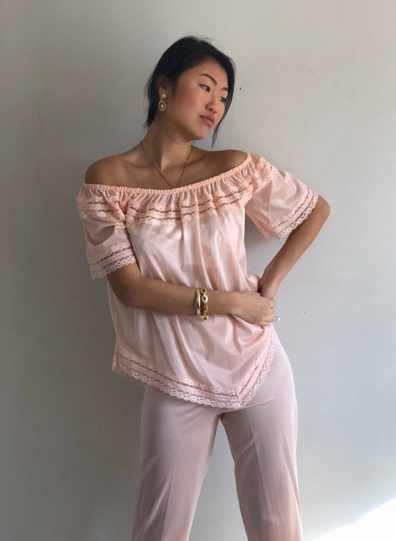 70s lounge set / vintage blush pink 1970s semi sh