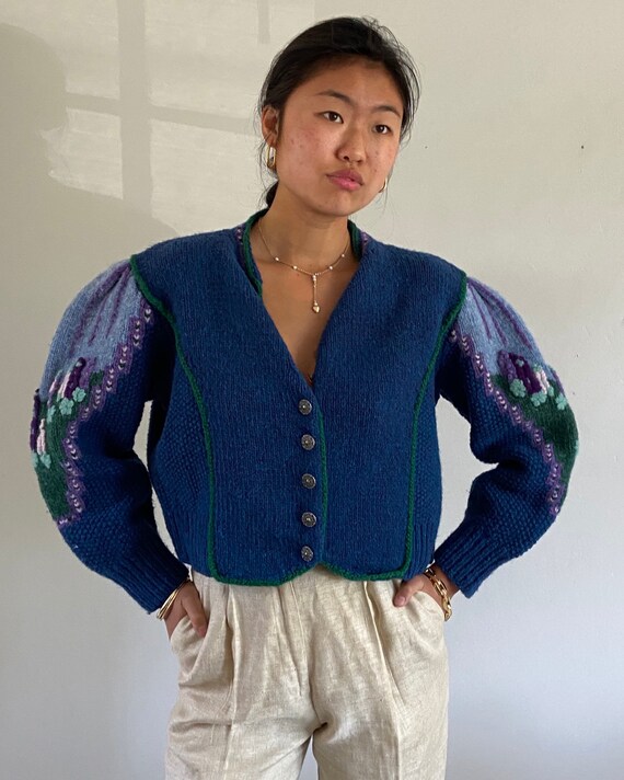 80s rare handknit embroidered puff sleeve sweater