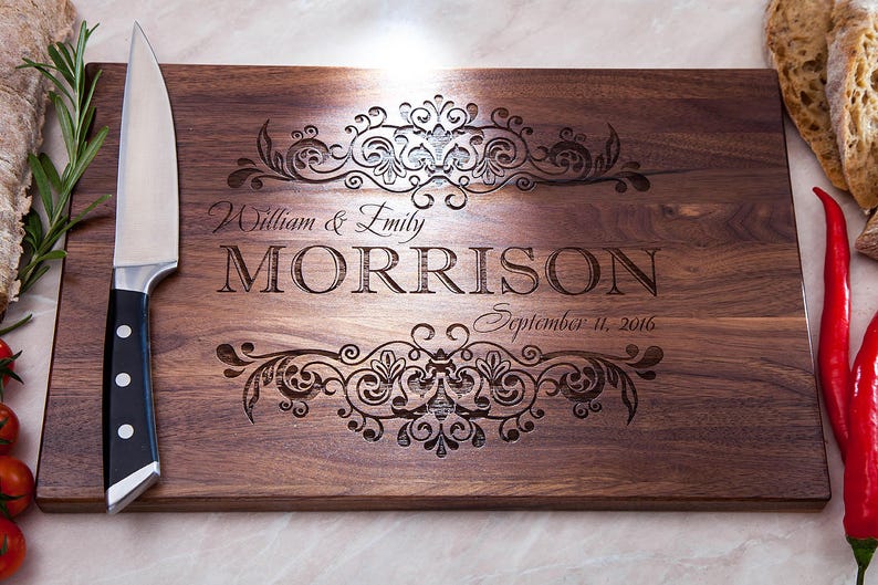 Wedding gift Personalized cutting board Bridal shower gift Custom cutting board Engagement gift Wedding day gift, christmas gift 画像 9