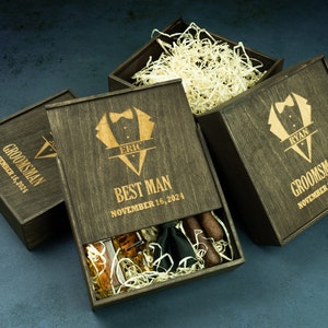 Custom Engraved Groomsmen Gift Box for Wedding day Gift, Groomsman Best Men Proposal Gift Box for Wedding Party, Bachelor Party Gifts Box