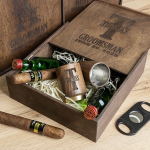 Monogram Shot Glass Gift Set, Groomsman Gift Box, Personalized Glasses in Custom Wood Box for Groomsmen Proposal, Best Man gift