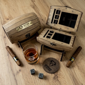 Rustic Barrel Box with Engraved Whiskey Glasses, Wooden Coasters and Initial Cooling Stones, Best Man Proposal Gift, Groomsmen Wedding Kits