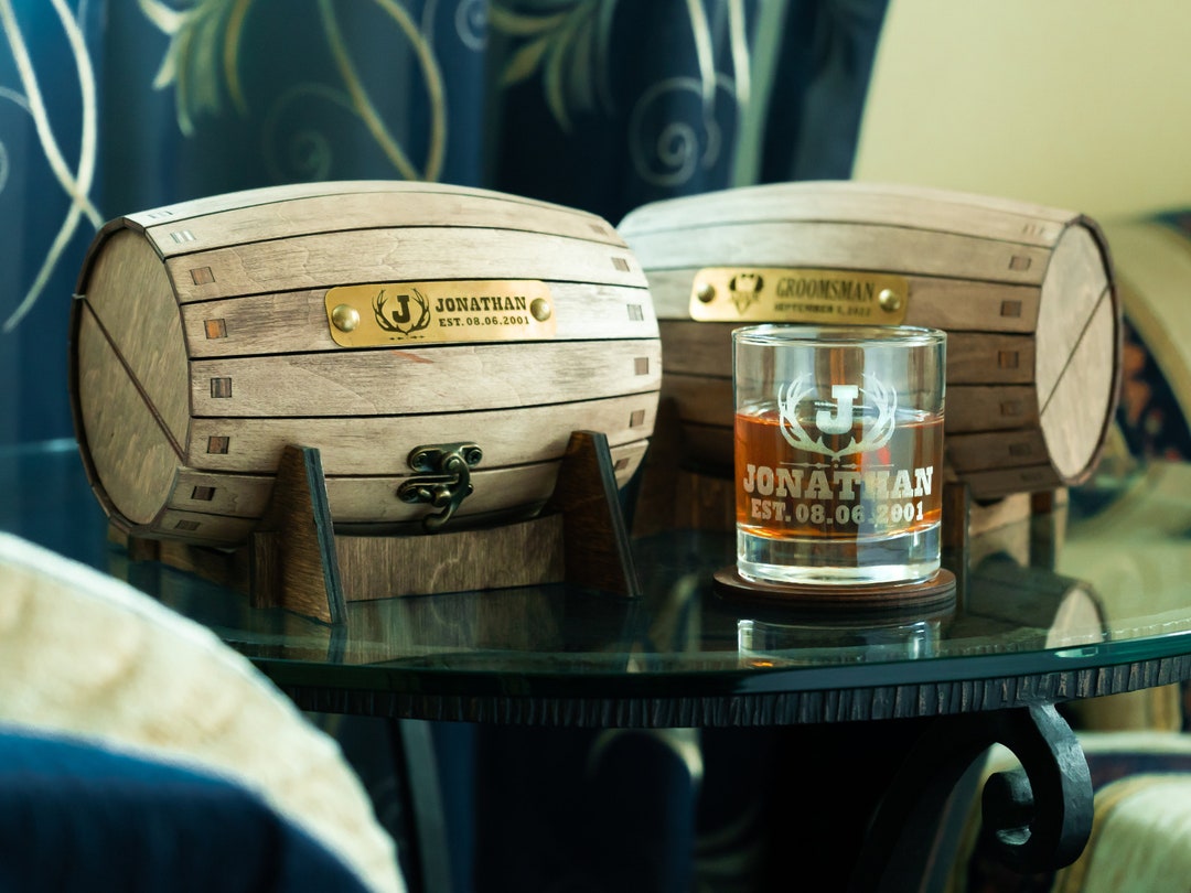 Personalized Whiskey Glasses Set in Wooden Barrel Box, Man Cave Barware ...