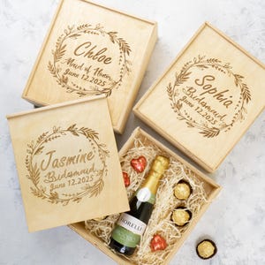 Personalized Bridesmaid Gift Box, Custom Name Bridesmaid Wedding Gift Boxes, Maid of Honor Proposal,  Bachelorette Party Favors, Bride Gift