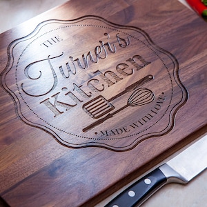 Custom Cutting Board - Cooking gift for mom, Christmas gift fo mom, kitchen gift, Housewarming Gift, baking gift for mother, nana gift