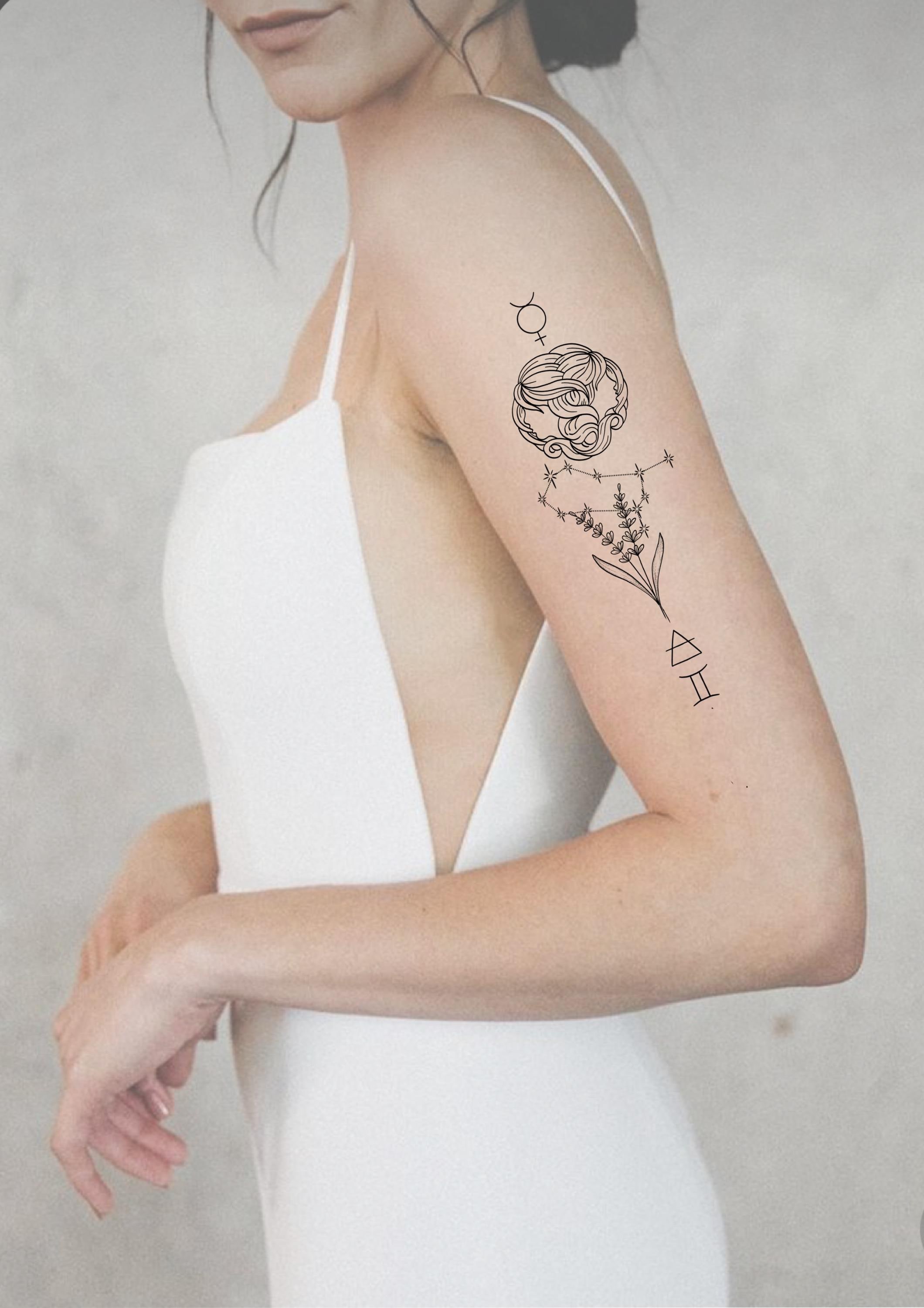 Zodiac Sign Pisces and Circle Constellations in Maori Tattoo Style. Stock  Vector - Illustration of circle, month: 163867945, image size:2120x3000