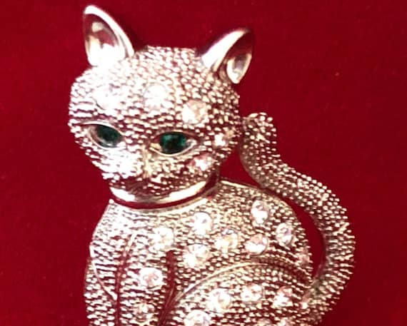 Vintage rhinestone encrusted Egyptian cat - image 1