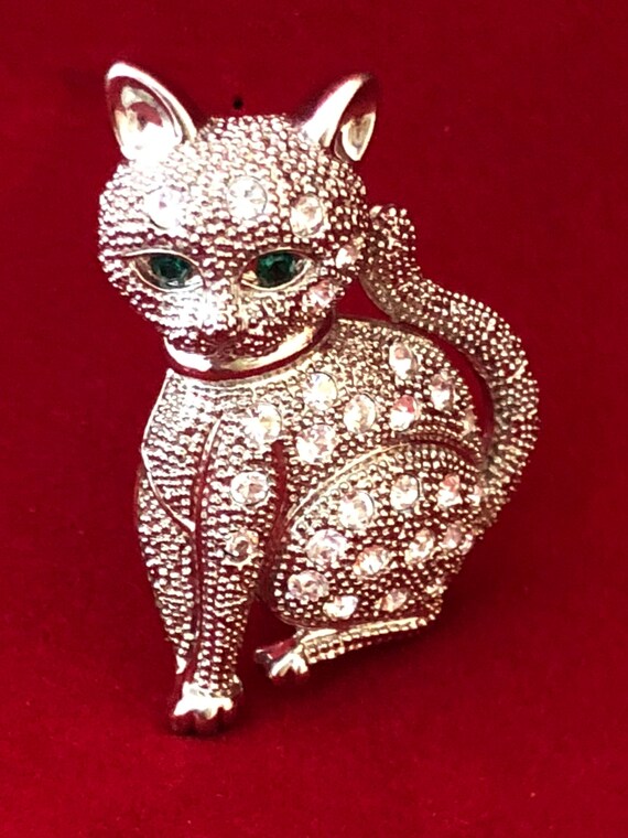 Vintage rhinestone encrusted Egyptian cat - image 3