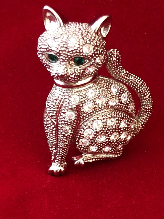 Vintage rhinestone encrusted Egyptian cat - image 5