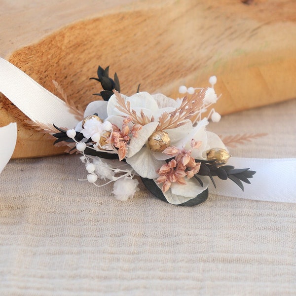 Bracelet CANDICE dried and preserved flower white and gold boho chic accessory for bride, Original handcraft gift for witness request