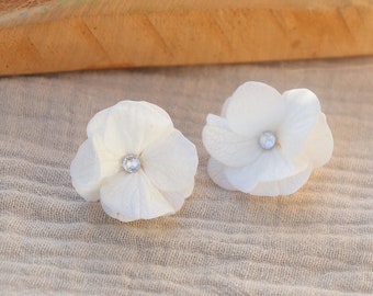 Earrings ADELAÏDE preserved natural flower jewel, preserved white hydrangea minimalist theme wedding jewel