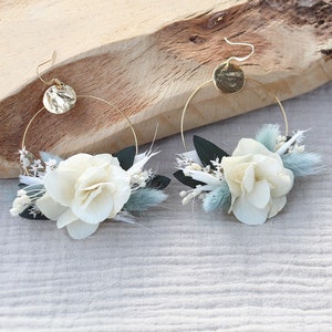 Hoop earrings GIULIANA dried and preserved flowers sage green and ecru soft hue, handcrafted jewelry wedding in Provence image 1