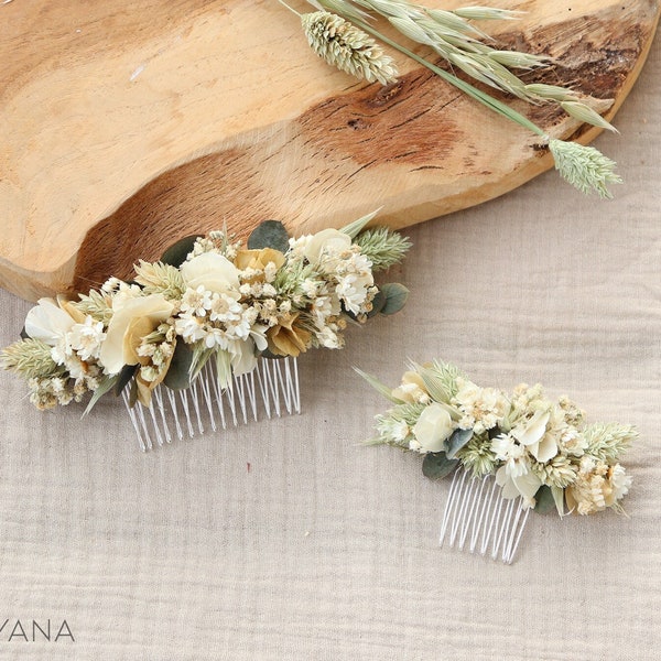 Hair comb OMBELINE pastel green and ivory dried flowers for boho bridal hairstyle, floral accessory cream tone for country wedding hairstyle