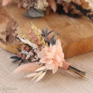Buttonhole CHARME preserved pale pink hydrangea for spring wedding, trendy groom and witness accessory dried and preserved flower