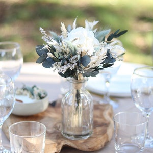 Centerpiece dried and preserved flowers GORDES eco-responsible decor pastel shade Provence theme for wedding, baptism, birthday