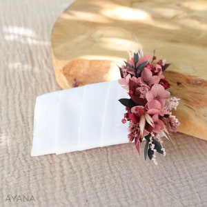 Pocket boutonniere GAIETE made of dried and preserved flower pink magenta, trendy accessory groom's suit, floral pocket buttonhole