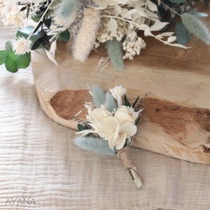 Boutonniere GOURMANDISE, dried and preserved natural flower groom's accessory  ivory and almond green Wedding in Provence