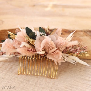 Hair comb CHARLENE dried and preserved flower pastel pink and gold for boho wedding, hairstyle bride comb with sustainable natural flower