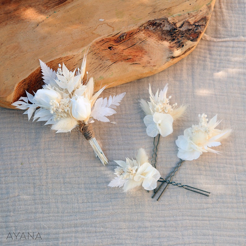 Viele Haarnadeln von OLWEN, getrocknete und stabilisierte weiße Blumen, Boho-Chic-Hochzeit, getrocknete Blume auf Haarnadel für Hochzeit, Taufe oder Kommunion 3 pics + bouton.