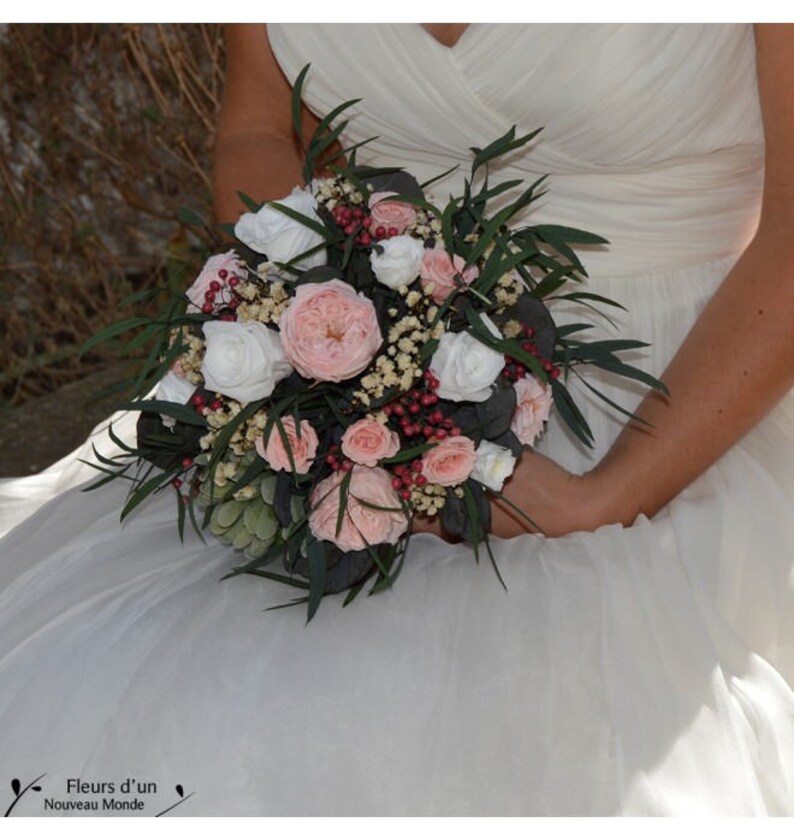 Wedding bouquet preserved flowers Boho bouquet romantic bridal bouquet preserved real flowers 2017 wedding trends keep your bouquet