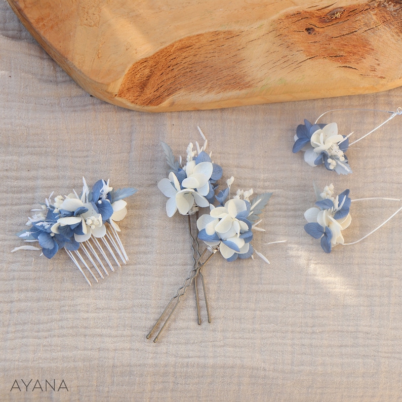 Lot d'épingles à cheveux SERENA fleur stabilisée blanc et bleu pâle pour mariage bohème, accessoire coiffure en fleur naturelle séchée bleue image 7