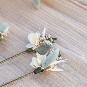 Set of GIULIANNA hairpins in dried and preserved flowers for boho wedding hairstyle in Provence ivory and sage green color Lot 2 épingles