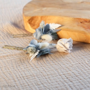Lot d'épingles à cheveux ELSA en fleur séchée et stabilisée pour coiffure mariage bohème d'hiver couleur gris bleu Lot 3 pics (1 rose)