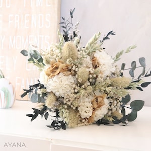 Strauß OBERNAI getrocknete und stabilisierte Blumen in natürlichen Beige- und sanften Grüntönen, Trockenblumenarrangement für Dekoration und Boho-Hochzeit
