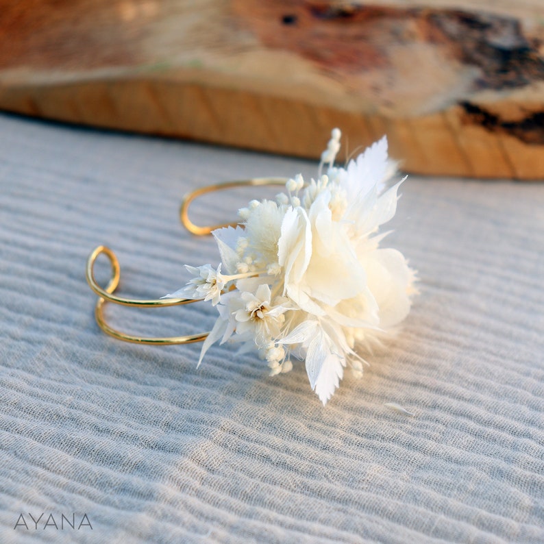 Bracelet OLWEN fleurs séchées et stabilisées blanches accessoire bohème pour mariée demoiselle d'honneur, Cadeau original demande témoin 1 bracelet