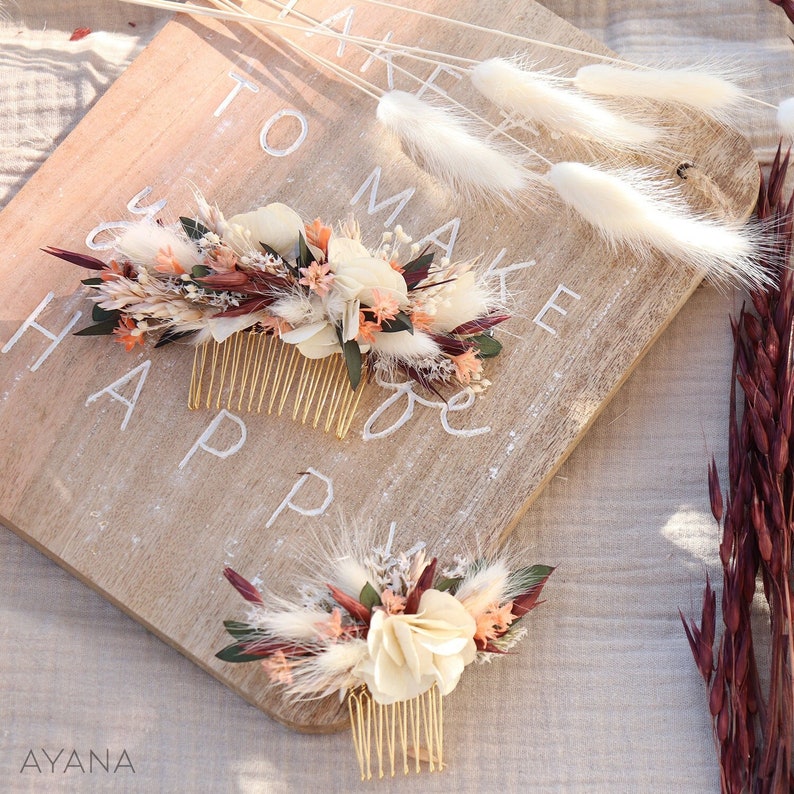 Hair comb ROSITA dried and preserved flowers terracotta shade boho wedding, Hairdressing comb natural flower sustainable country wedding image 1