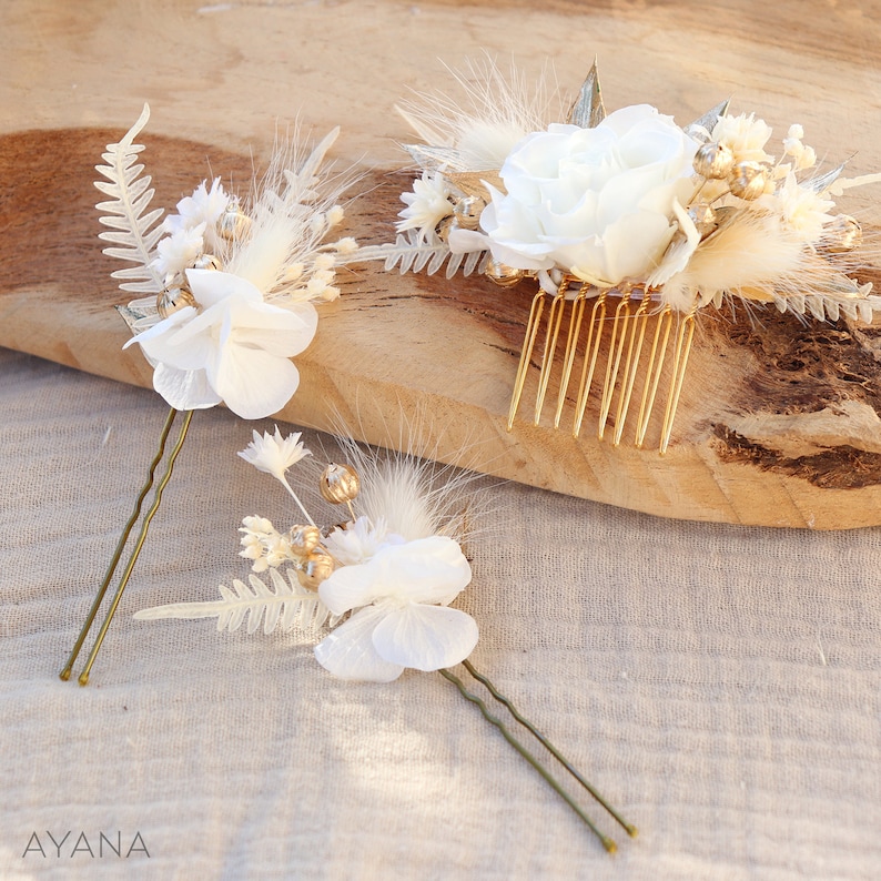 Accessoire de coiffure CHARLINE en fleur séchée et stabilisée pour mariage bohème chic blanc et doré, épingle et peigne blanc rose éternelle image 3