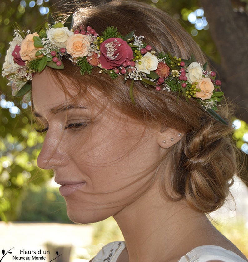 bridal hairstyle Preserved flowers crown Charlotte for your wedding