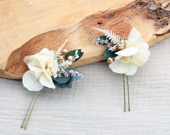 Set of THELMA hairpins made of dried and preserved flowers for boho chic wedding hairstyle ivory and white bridal hairstyle comb