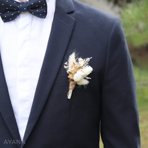 Buttonhole CHIC brooch for groom suit dried and preserved flowers white and gold boho chic wedding, eternal rose wedding accessory