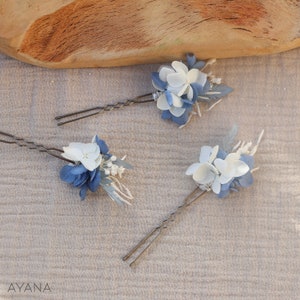 Lot d'épingles à cheveux SERENA fleur stabilisée blanc et bleu pâle pour mariage bohème, accessoire coiffure en fleur naturelle séchée bleue image 3