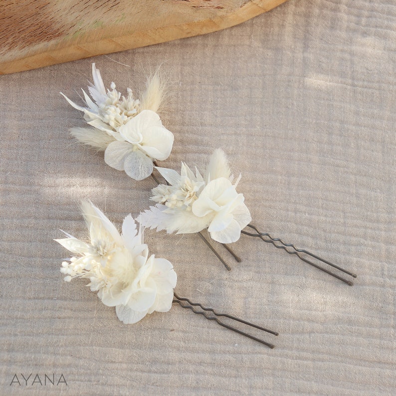 Viele Haarnadeln von OLWEN, getrocknete und stabilisierte weiße Blumen, Boho-Chic-Hochzeit, getrocknete Blume auf Haarnadel für Hochzeit, Taufe oder Kommunion Lot 3 pics