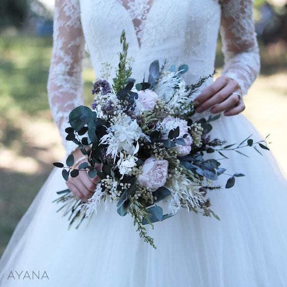 Bouquet de mariée GSTAAD unique avec pivoine et eucalyptus - Etsy France