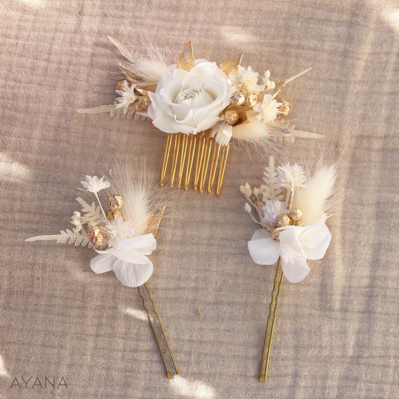 Peigne CHARLINE roses blanches stabilisées coiffure mariage bohème chic, Peigne élégant blanc et doré roses éternelles et fleurs séchées peigneS+2 pic ISABEL