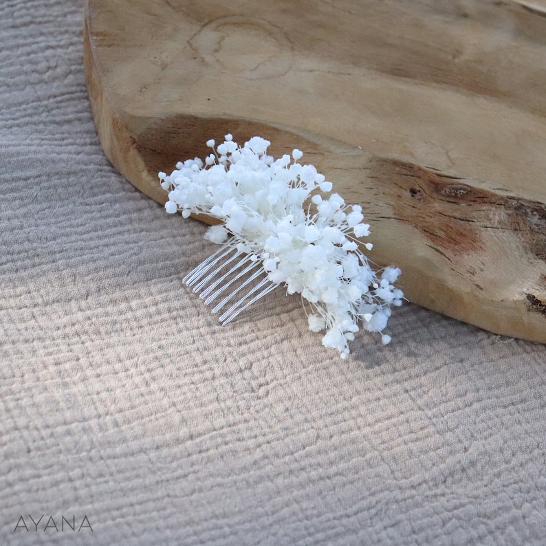 Hochzeitshaarkamm LUCIE, Boho-Haaraccessoire aus konservierten Naturblumen, stabilisierter Schleierkrautkamm für Boho-Hochzeit Bild 9