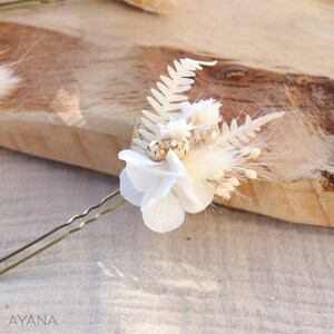 Accessoire de coiffure CHARLINE en fleur séchée et stabilisée pour mariage bohème chic blanc et doré, épingle et peigne blanc rose éternelle image 5