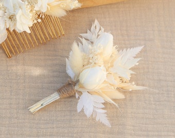 Boutonnière OSMOSE broche costume de marié fleurs séchées et stabilisées blanc mariage bohème chic, accessoire mariage rose éternelle blanc