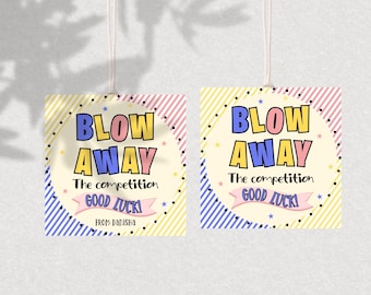 Etiqueta de regalo Blow Away The Competition DESCARGA INSTANTÁNEA Etiqueta imprimible de regalo de buena suerte para el día del juego con forma de animadora, chupete, piruleta, chicle y caramelo