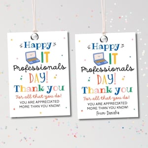 Op de afbeelding: Twee witte cadeaulabels met de tekst "Happy IT Professionals Day! Thank you" in verschillende kleuren. De labels bevatten ook een laptopafbeelding en de boodschap "You are appreciated more than you know!"